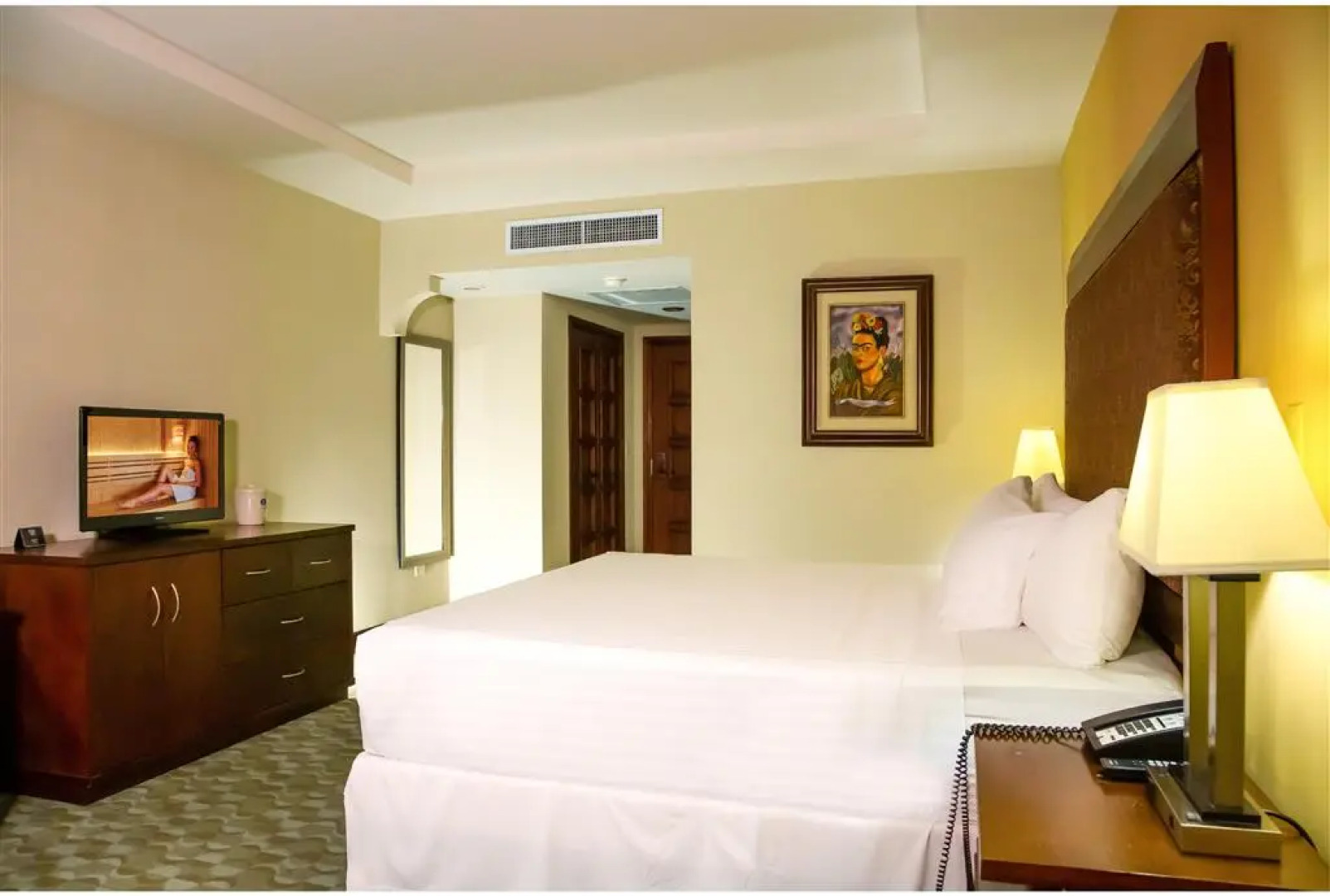 Hotel Plaza Juan Carlos