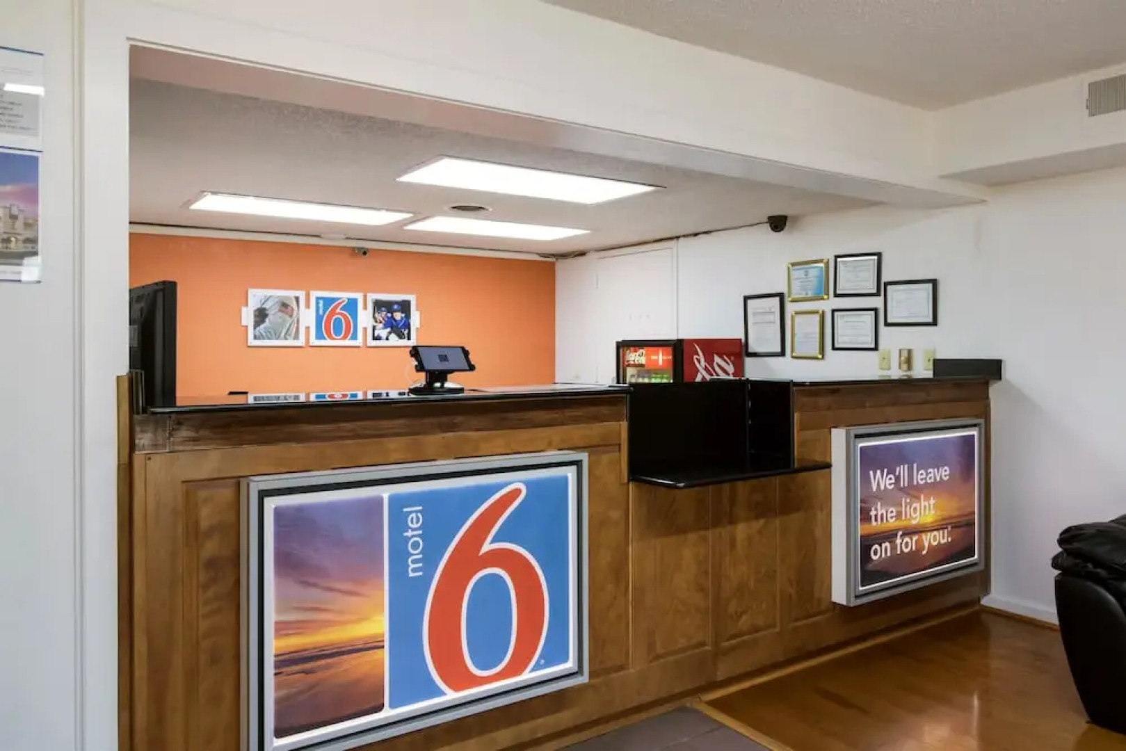 Motel 6 Holyoke MA