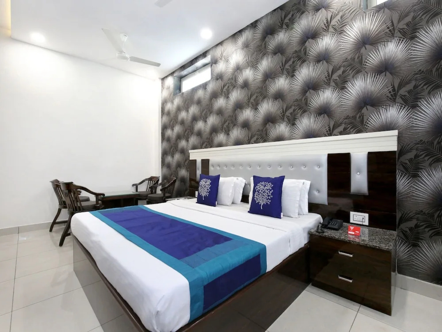 OYO 9674 Hotel Oberoi