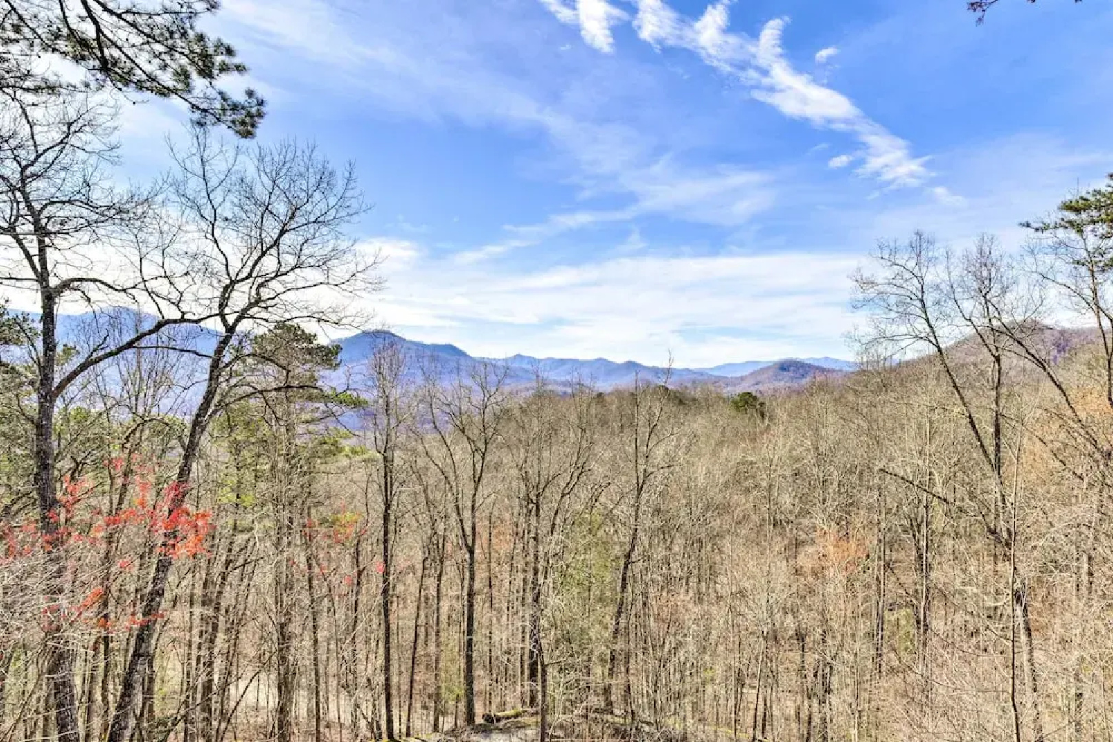 Smoky Mountain Cabin Rental w/ Hot Tub + Fire Pit!