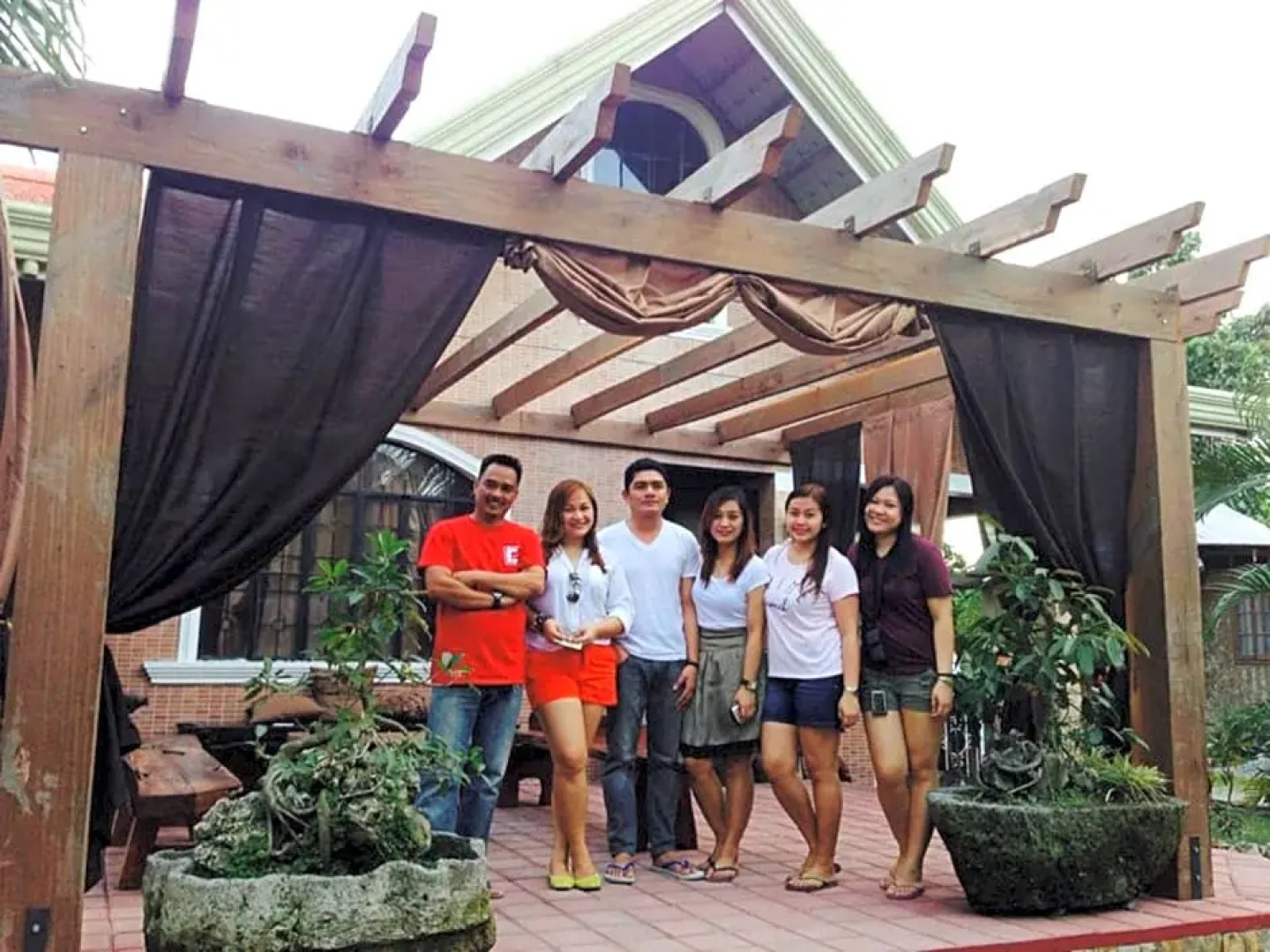 Bognot Lodge : Alvin Bognot Mt Pinatubo Guesthouse And Tours