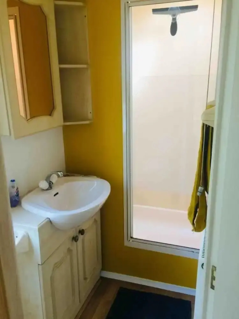 Midden Manor Country Stay on a Working Dairy Farm