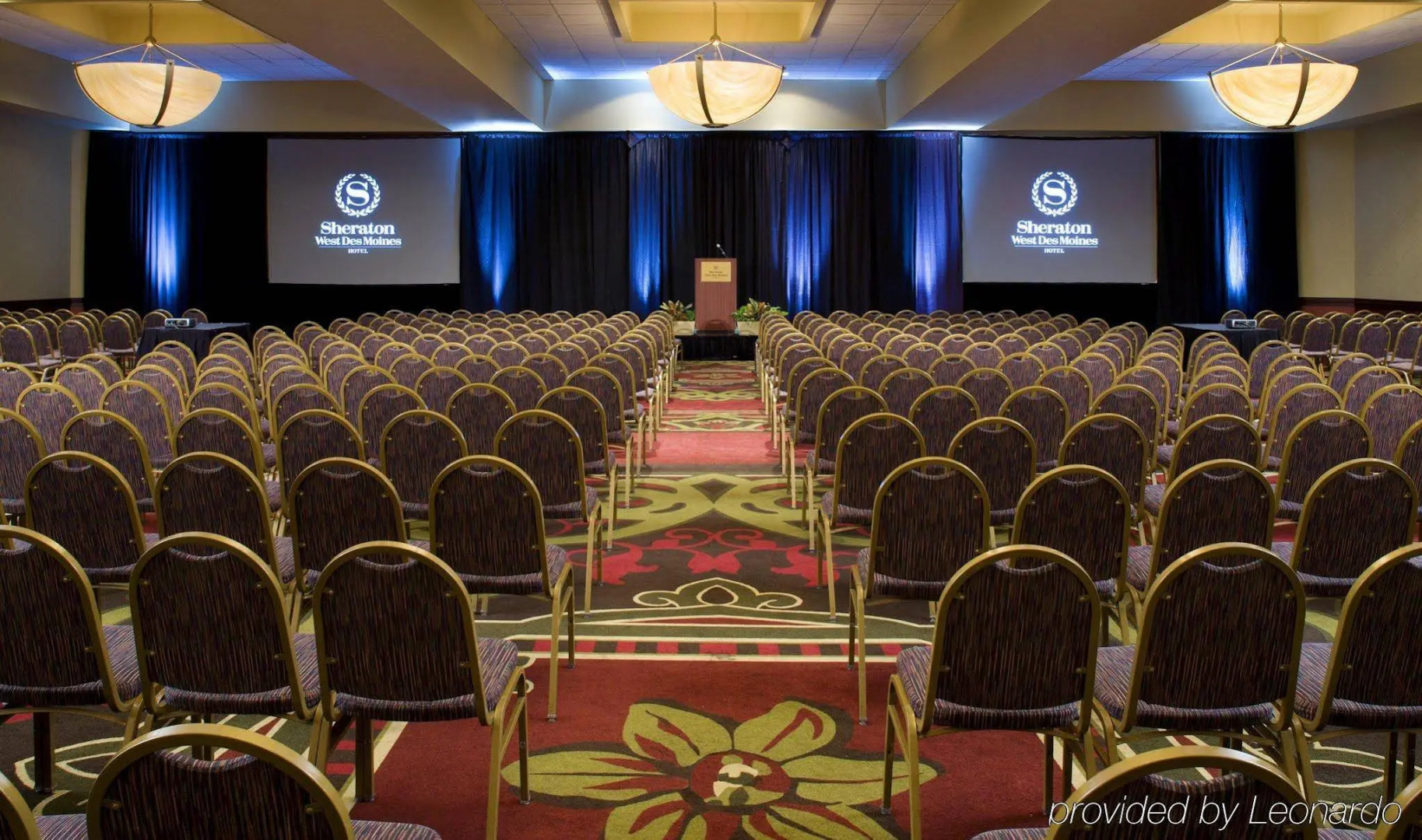 Sheraton West Des Moines Hotel