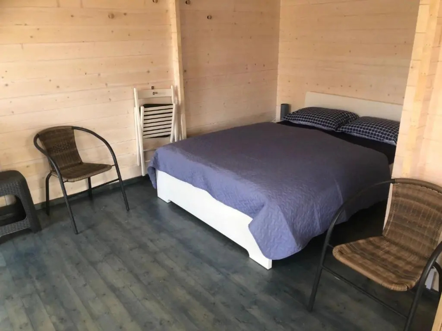 WOMOCAMP Holzhütte 1