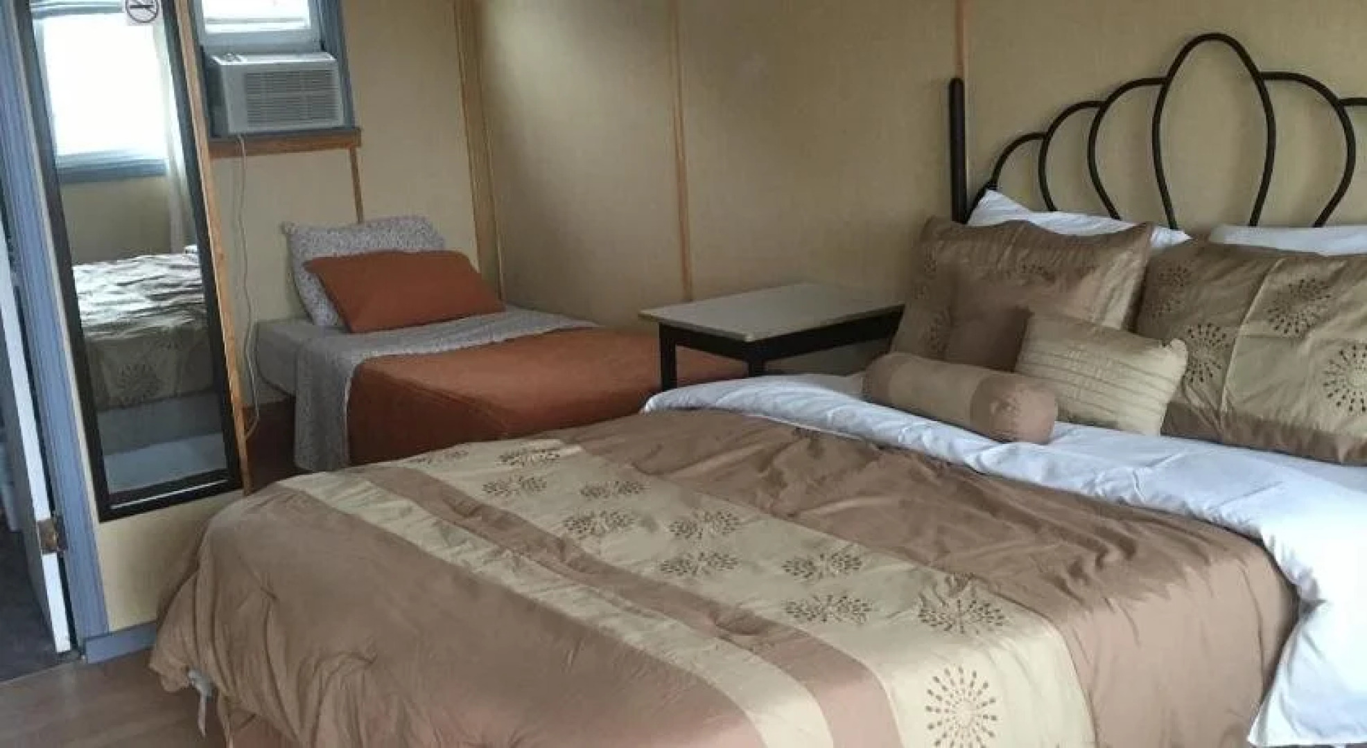 Jemseg Lakeview Motel