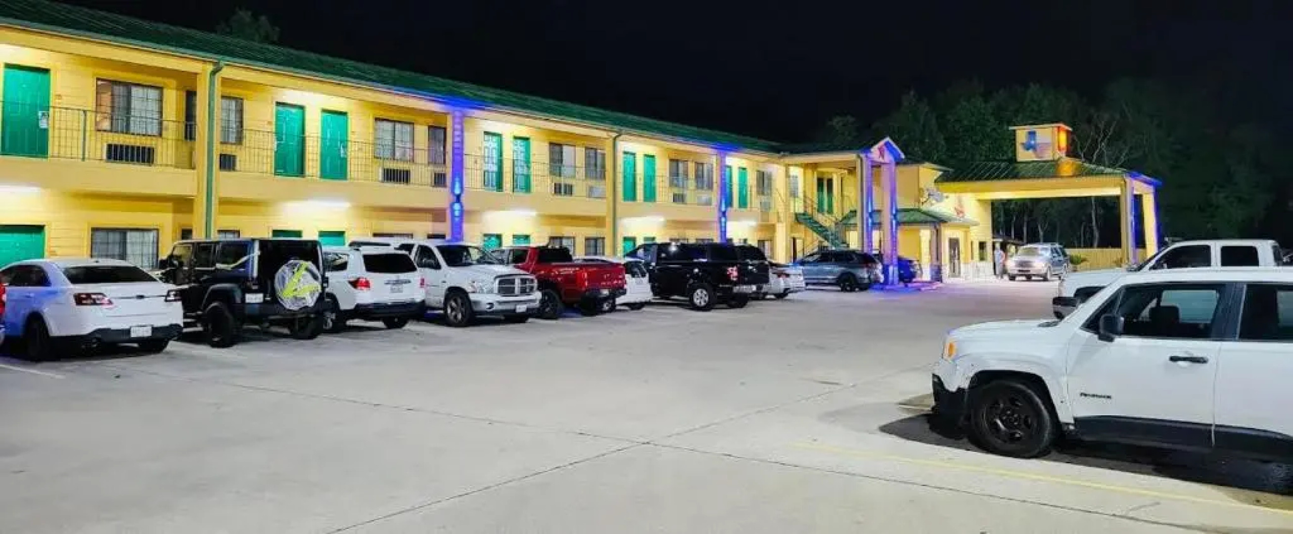 Scottish Inn & Suites