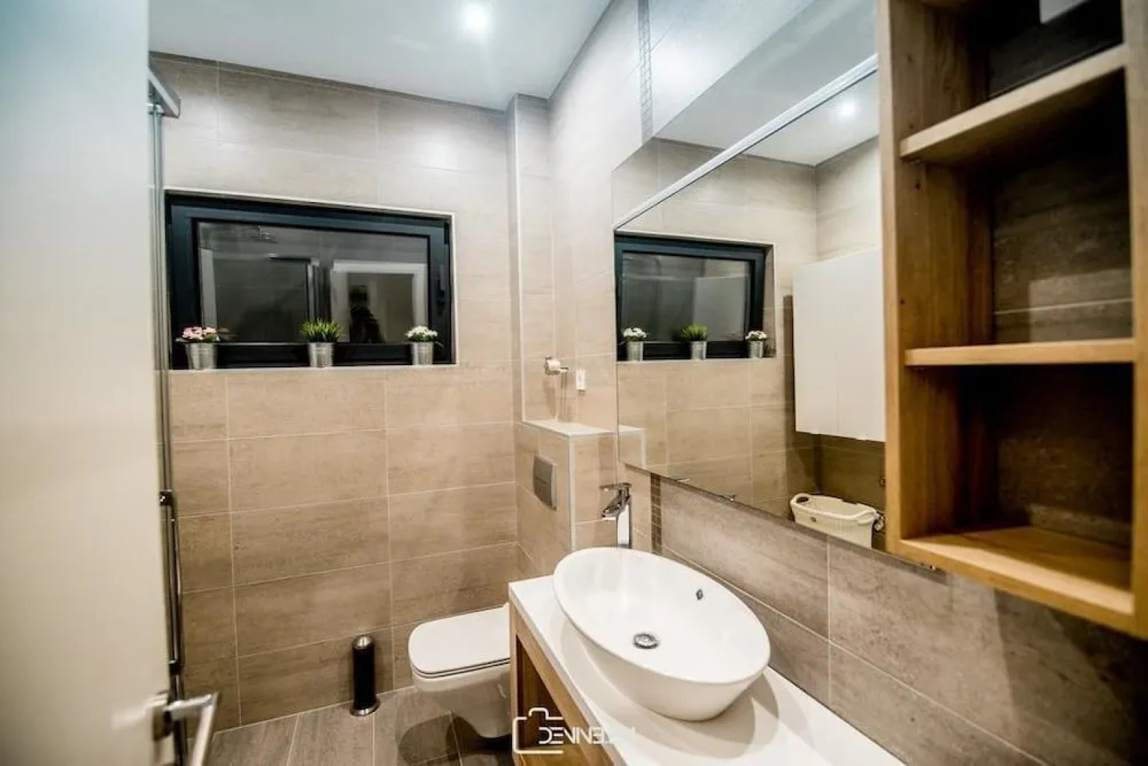 Luxury Apartments  Madomi