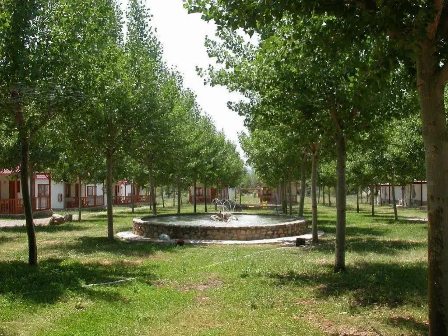 Camping Bungalow Parque Isábena