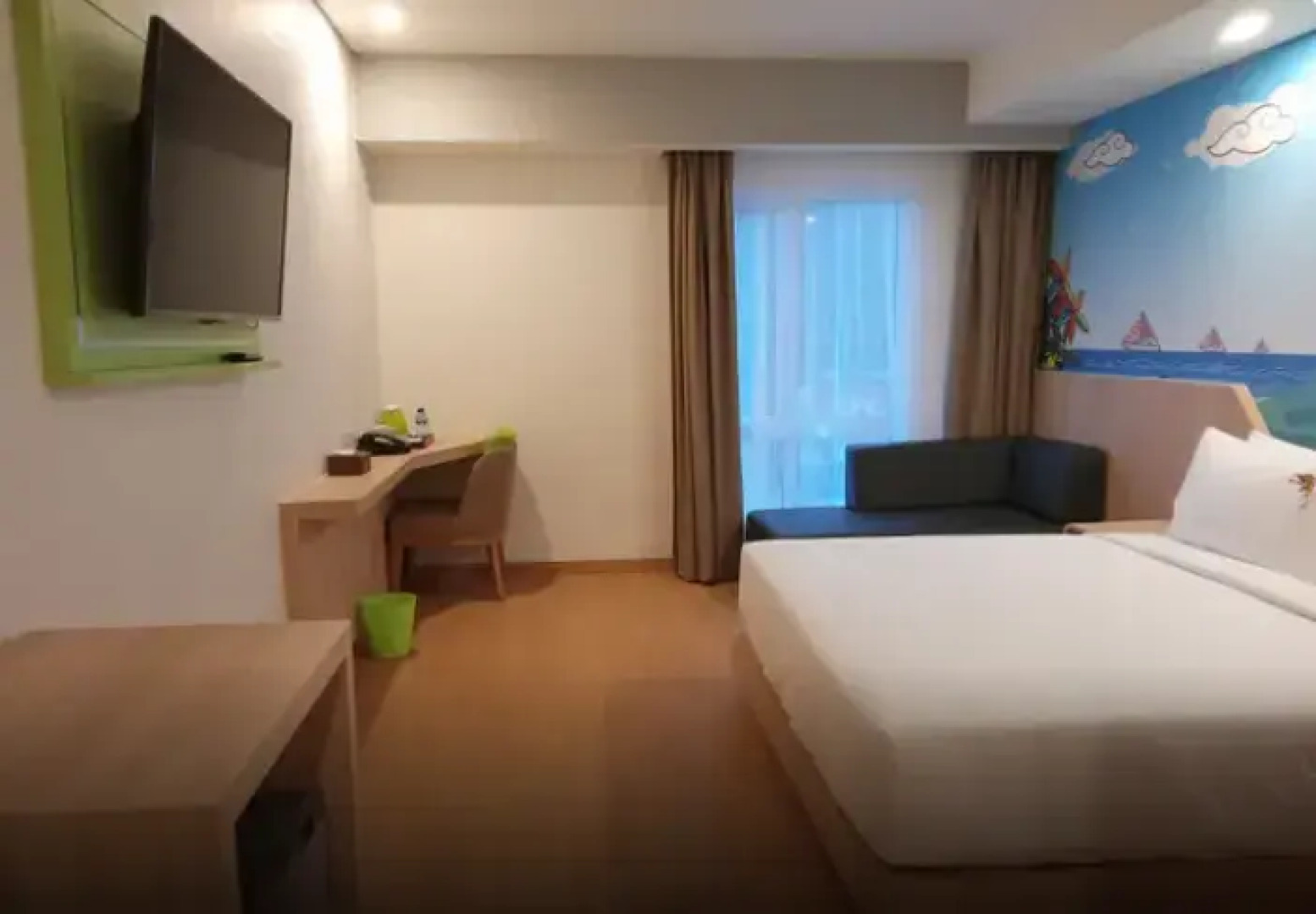 MaxOneHotels.com at Jayapura