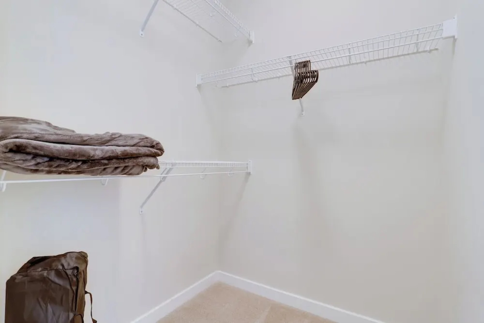 Comfort Apartments Near Capitol City