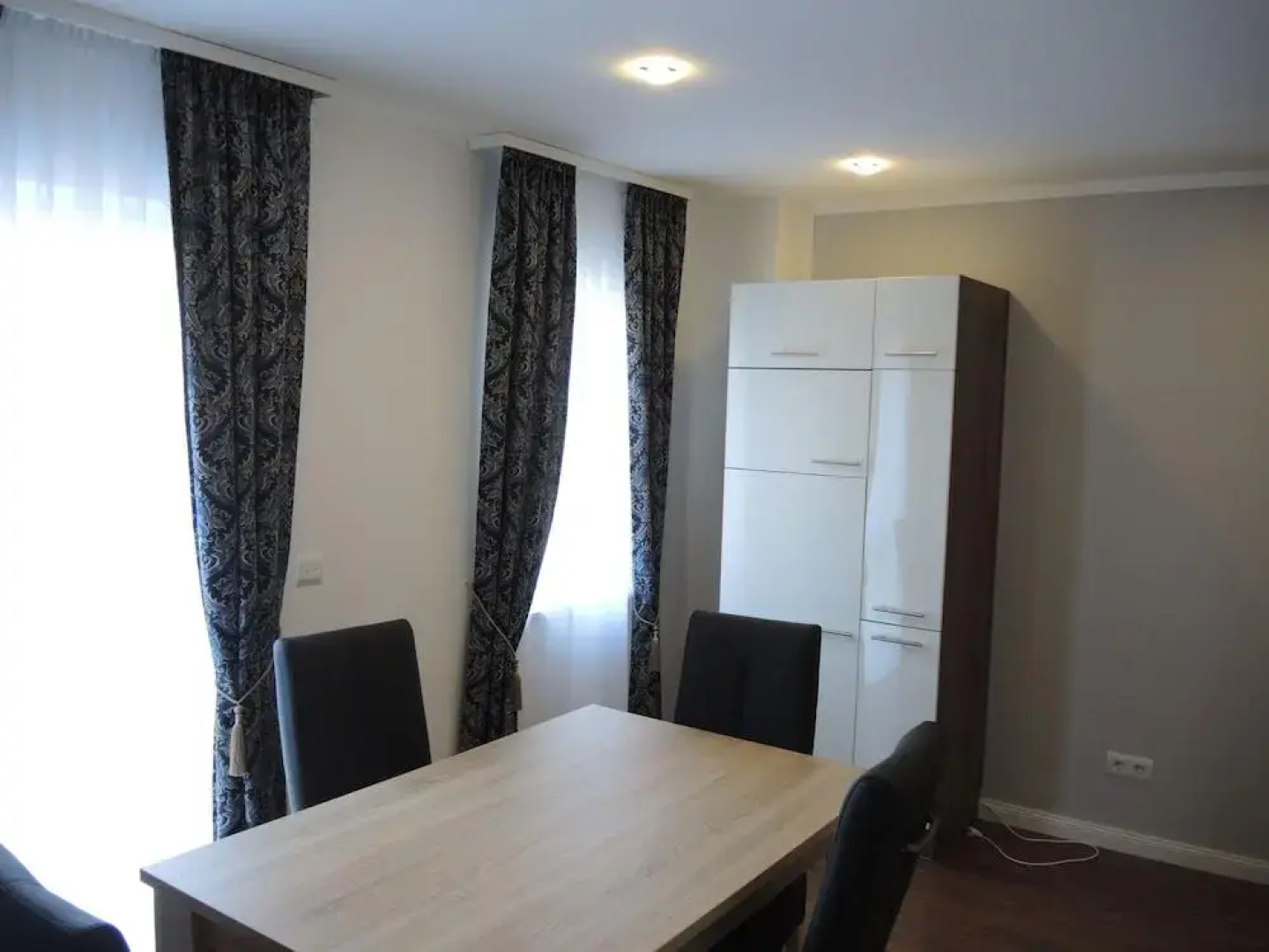 Merkel Villa Apartamente