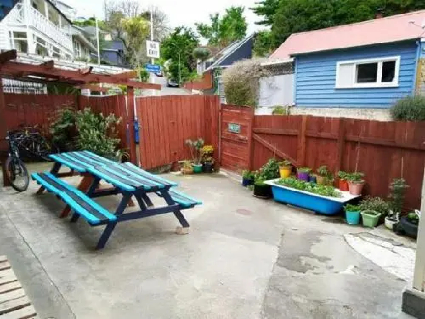 Toad Hall Backpackers