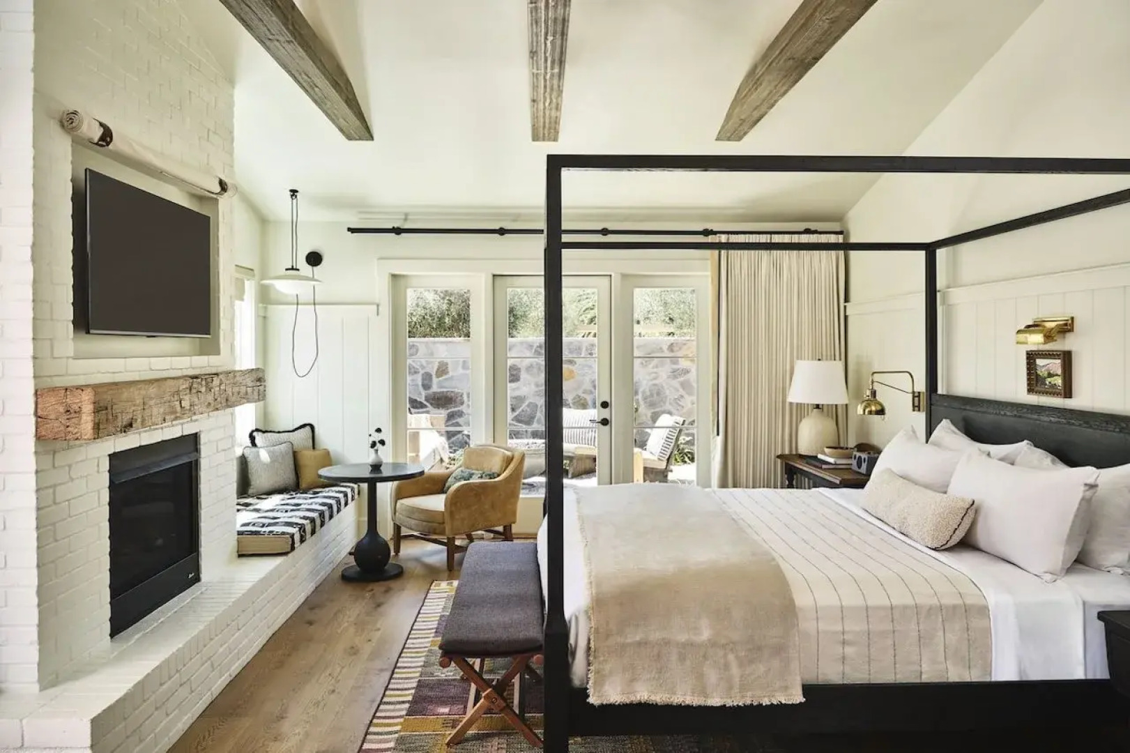 The Inn at Mattei's Tavern, Auberge Collection