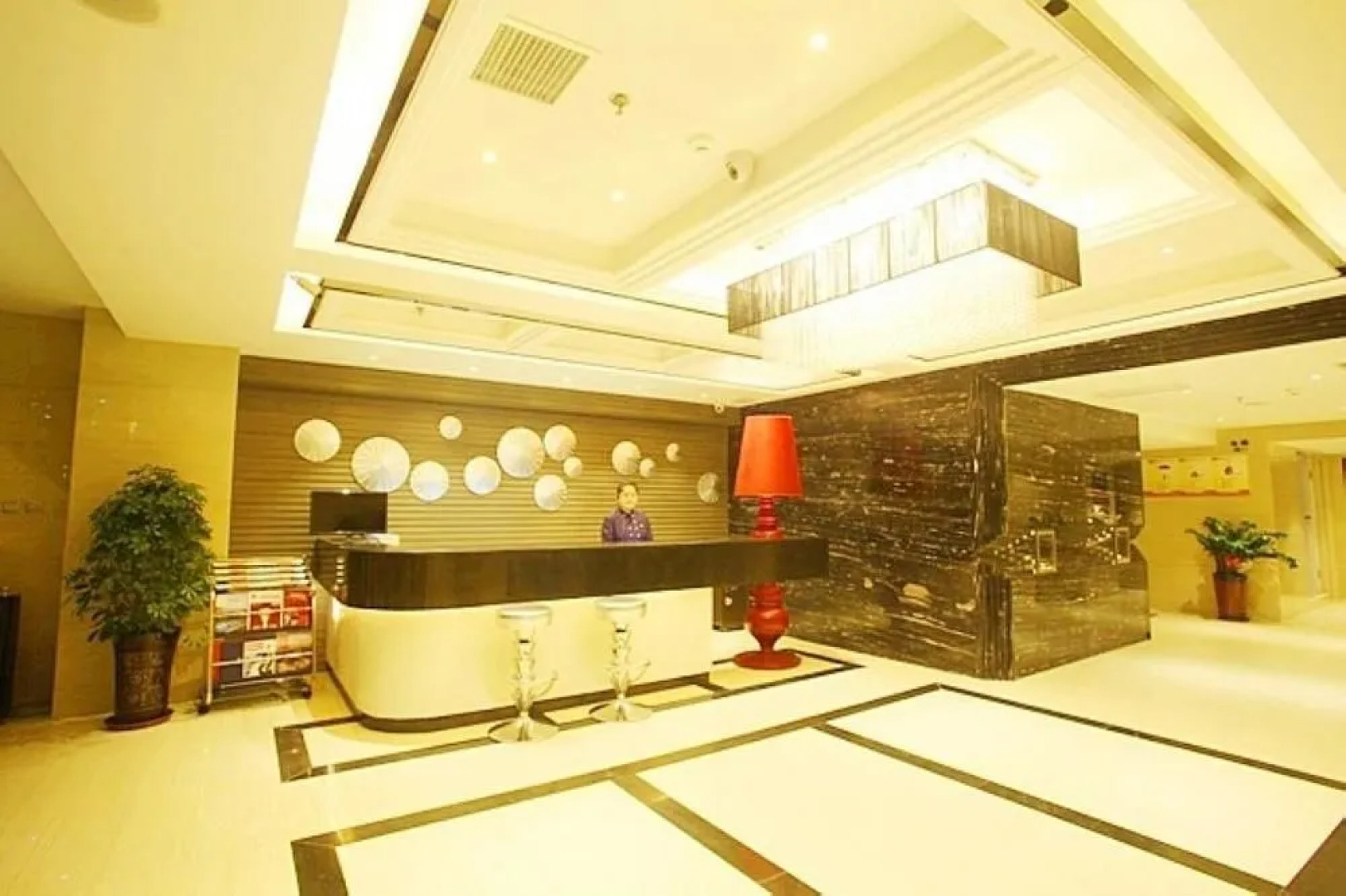 Shijiazhuang Ouyun Hotel (Chang'an Wanda Plaza &  Municipal Obstetrics and Gynecology Hospital)