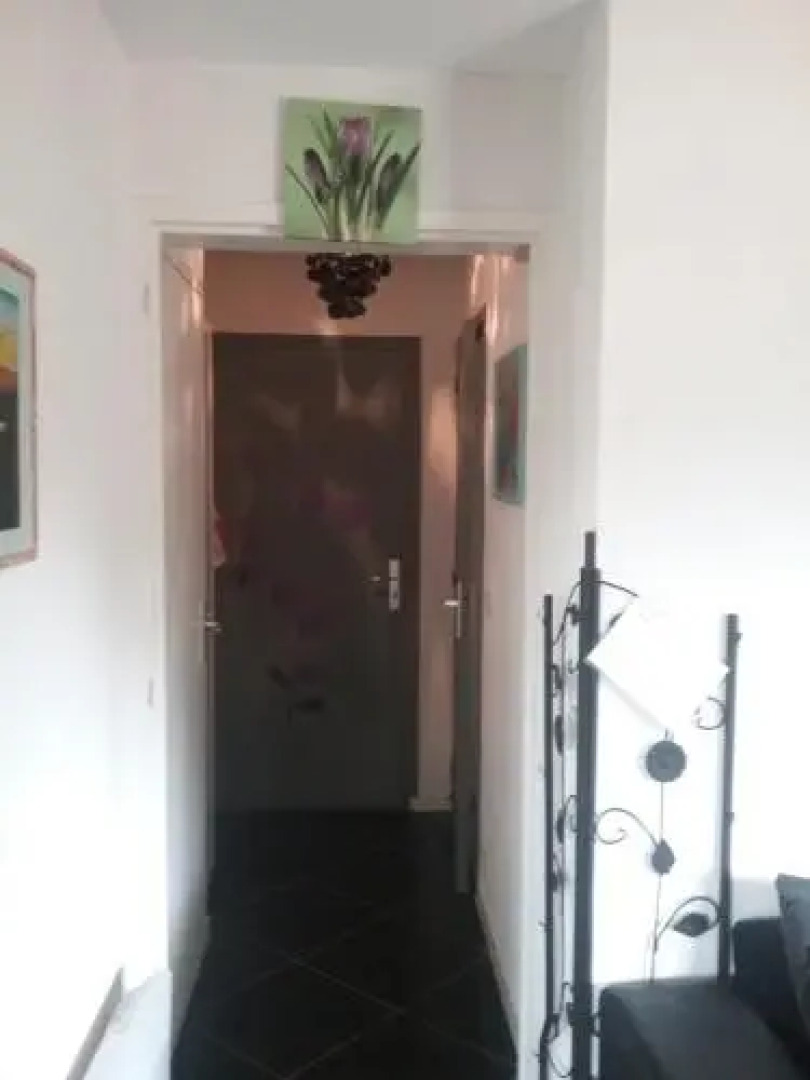 appartement proche mer avec jardin ensoleillé