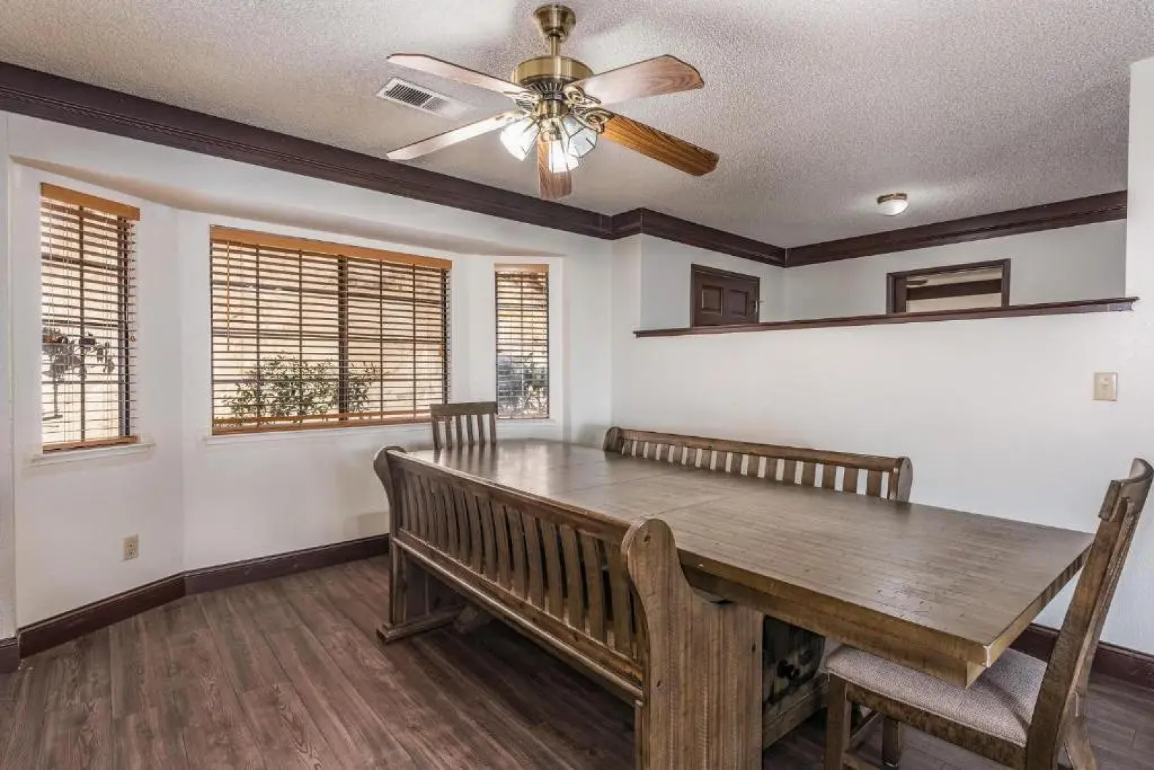 Mountain Trail Lodge & Vacation Rentals