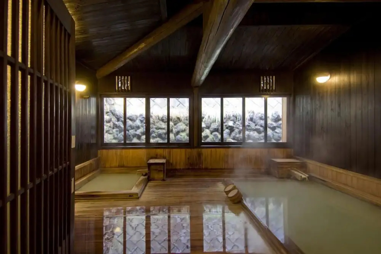 Kusatsu Onsen EKINARIYA RYOKAN