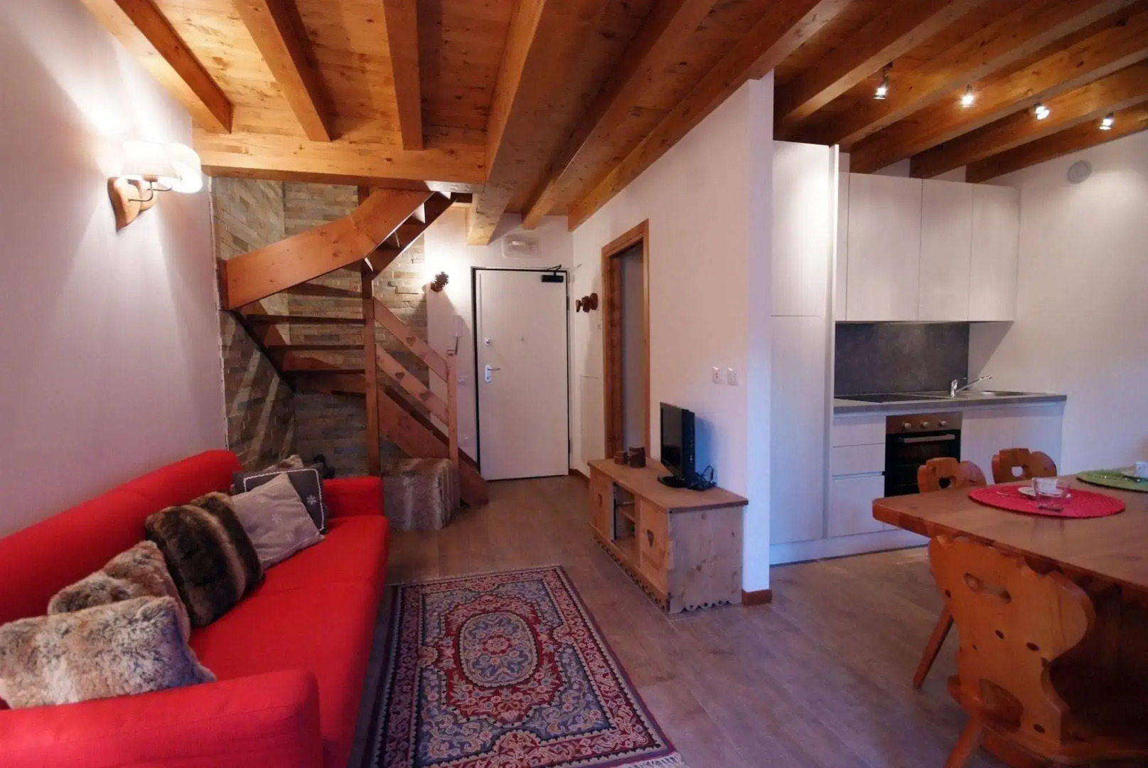 Villaggio delle Alpi