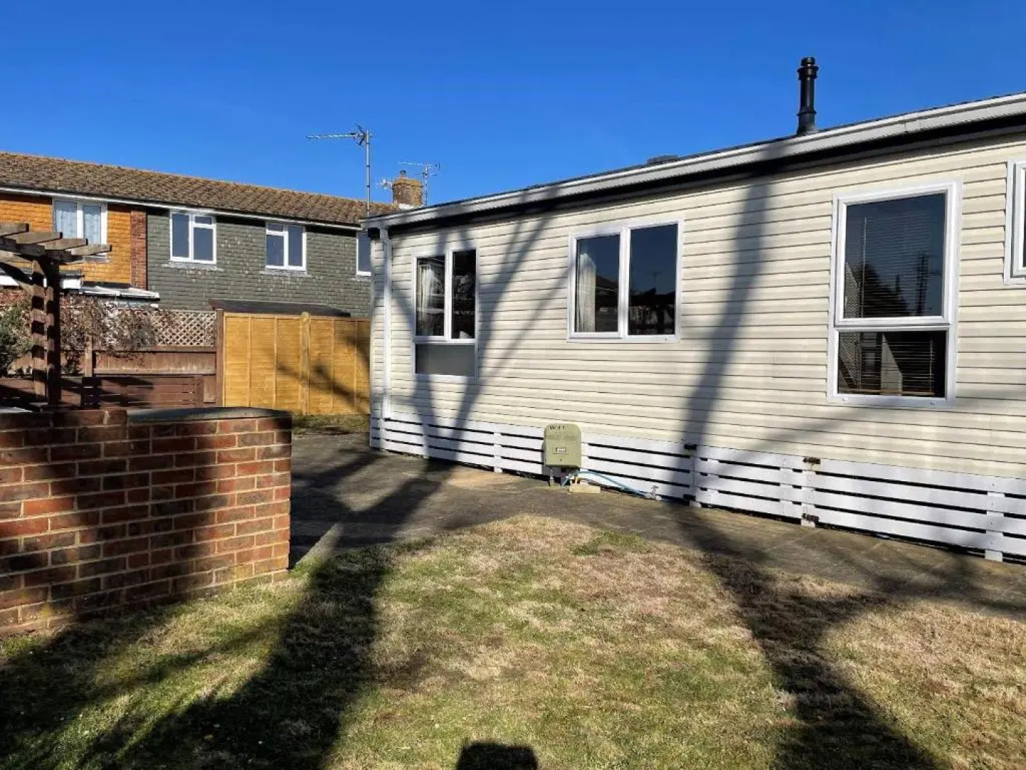 Pevensey Bay Holiday Park Corner Lodge With Own Garden 3 Bedrooms 2 Bathrooms Beach 5 Minutes Walk