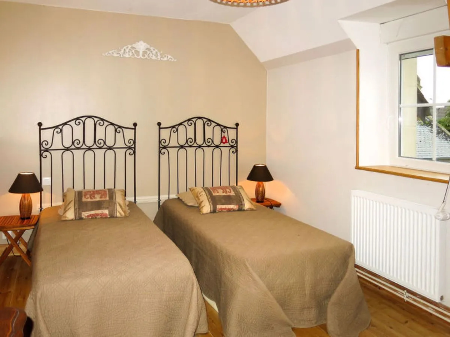 GiTE DE LEPINE (CBP600)