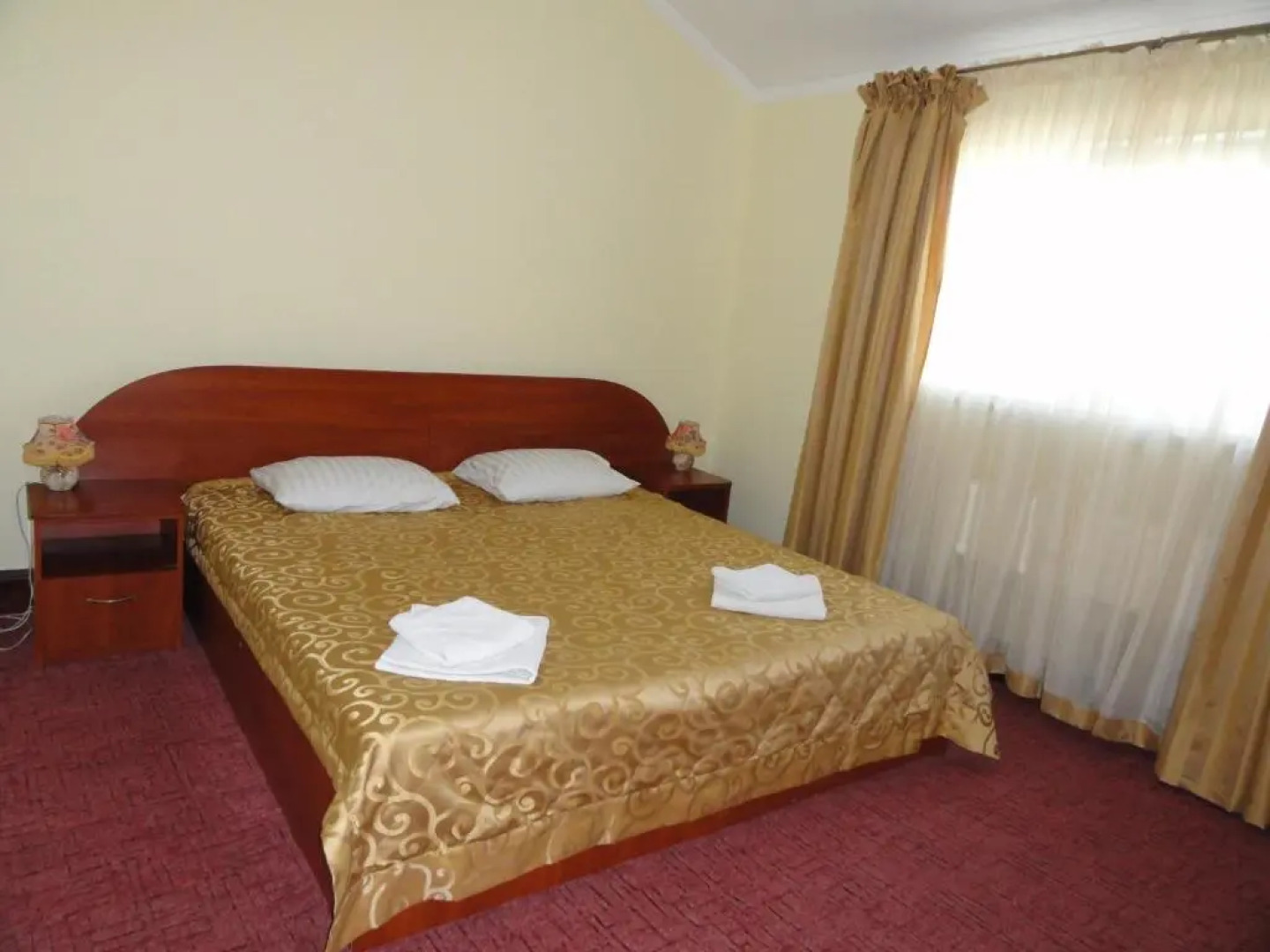 Отель Виктория