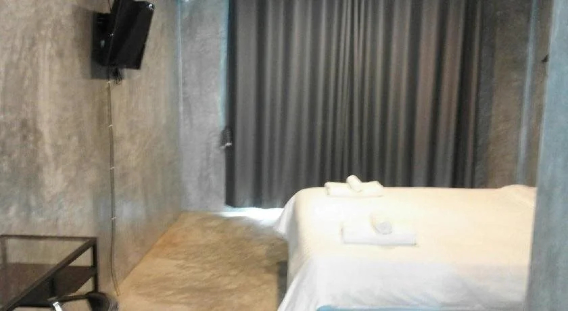 Come Moon Loft Hotel