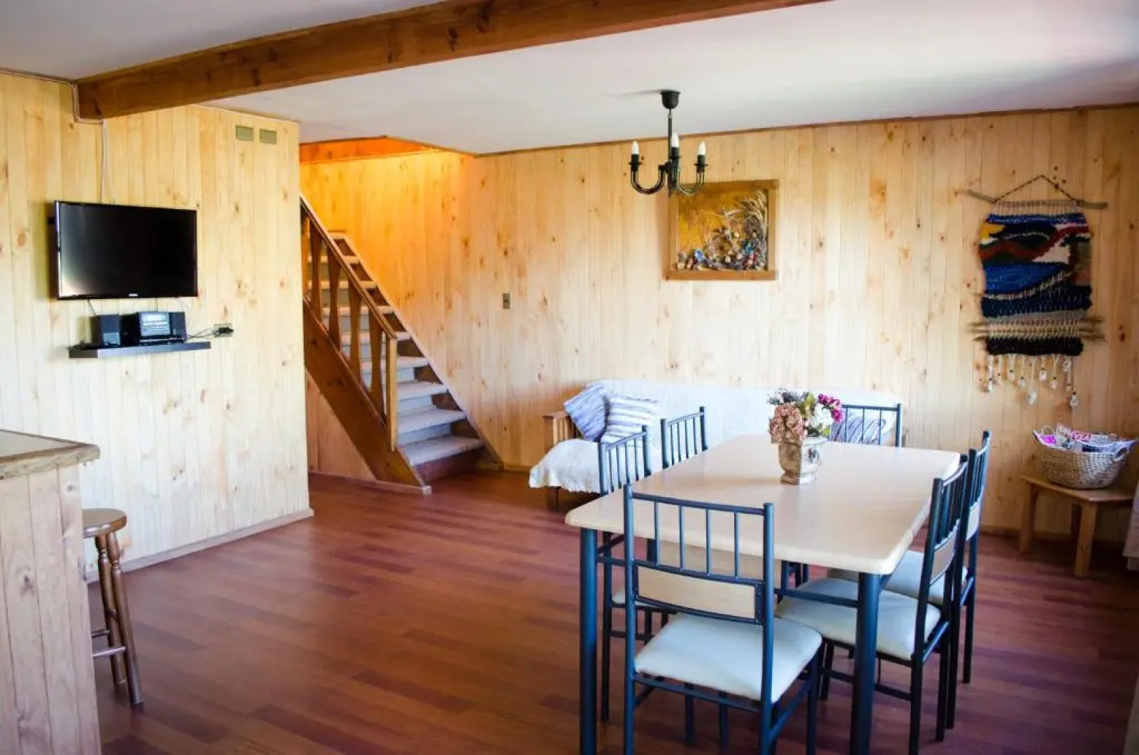 Casa Pehuen, Cabañas