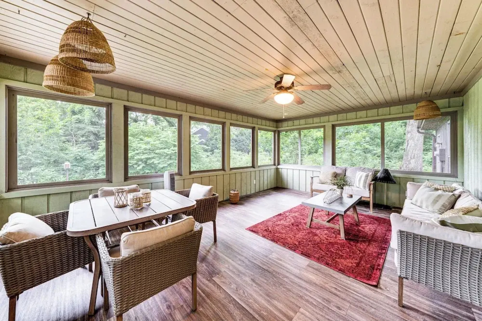 Geneva Lake Adventures: Family Retreat w/ Patio