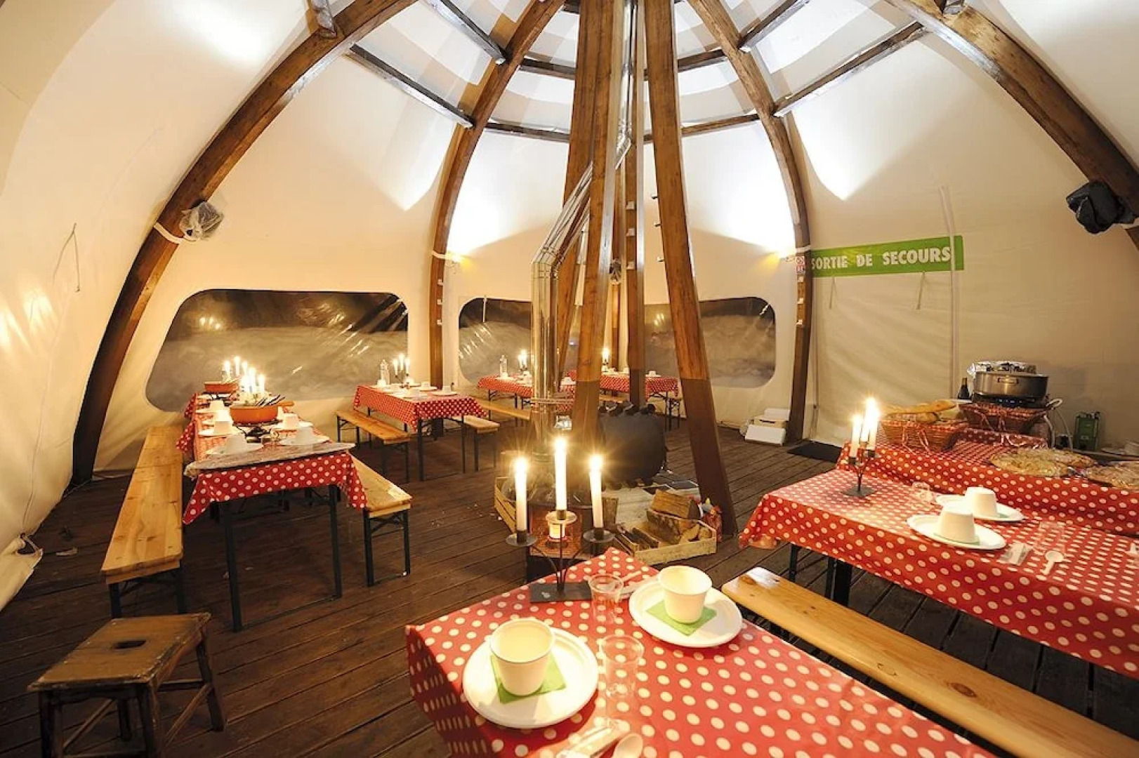 Eco Bivouac Village D'Igloo - Campground