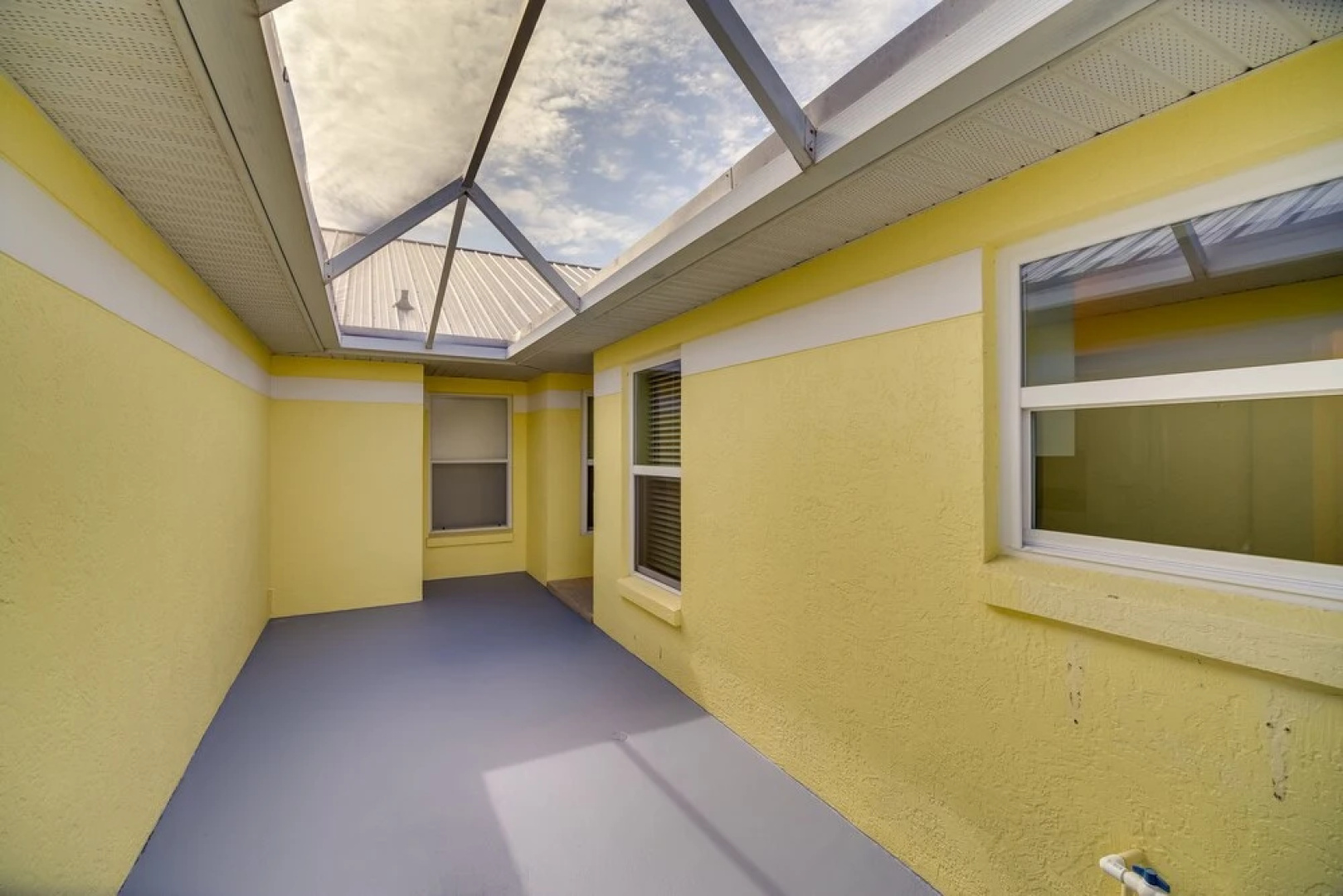 3 Mi to Lake: Peaceful Home w/ Grill in Sebring