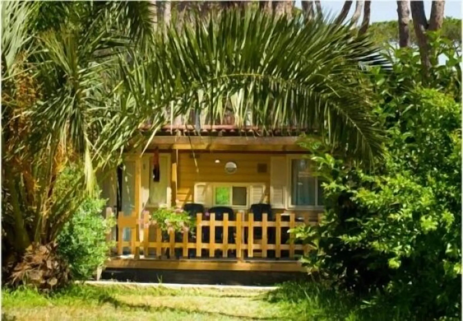 Hu Park Albatros Village