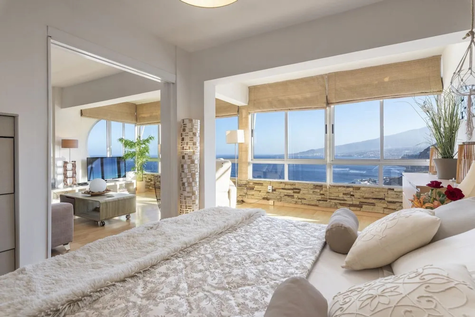 HomeLike Panoramic Sea Views Loft Wifi