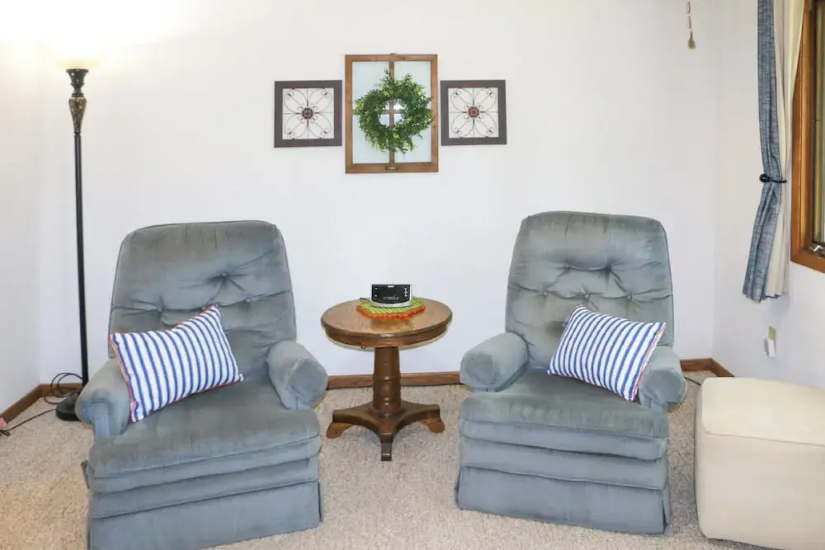 Fishermen's Paradise w/ Fire Pit on Rice Lake!