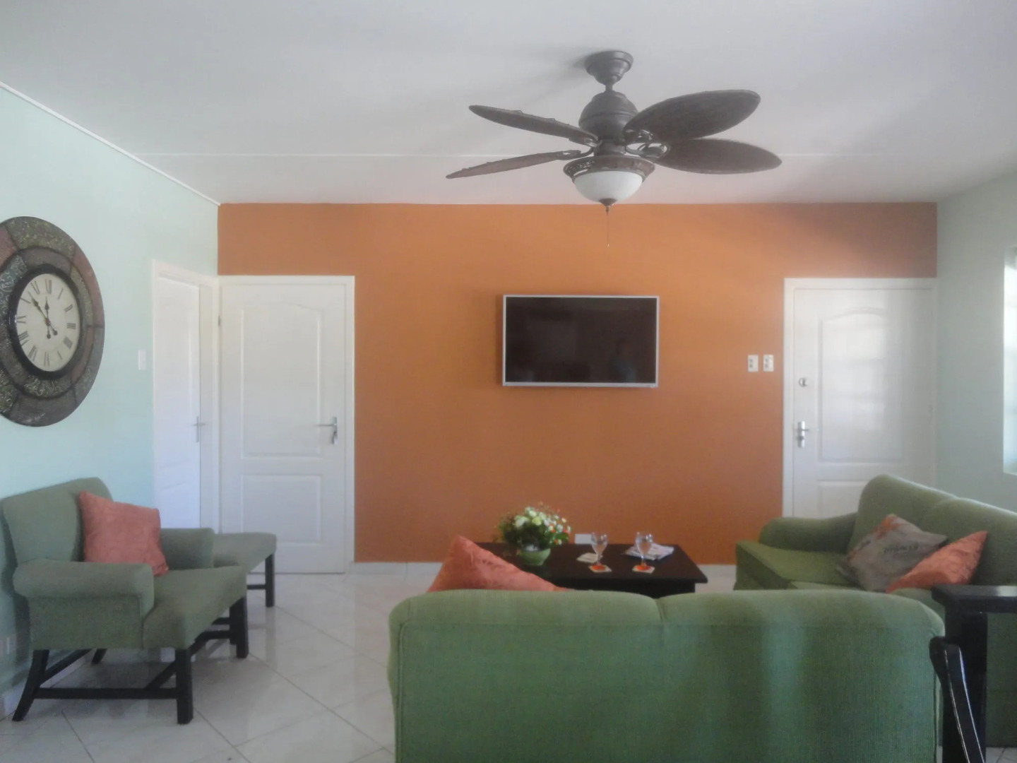 Landslake Apartments