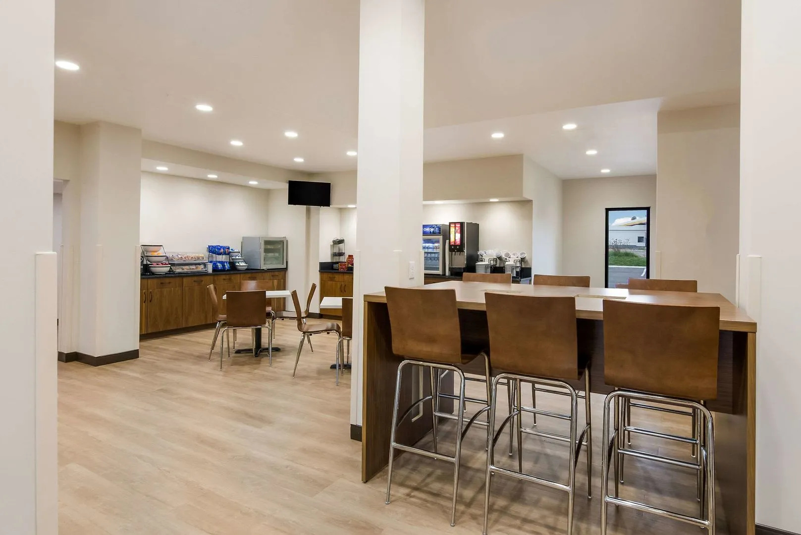 Spark by Hilton Abingdon I-81 near Fairgrounds