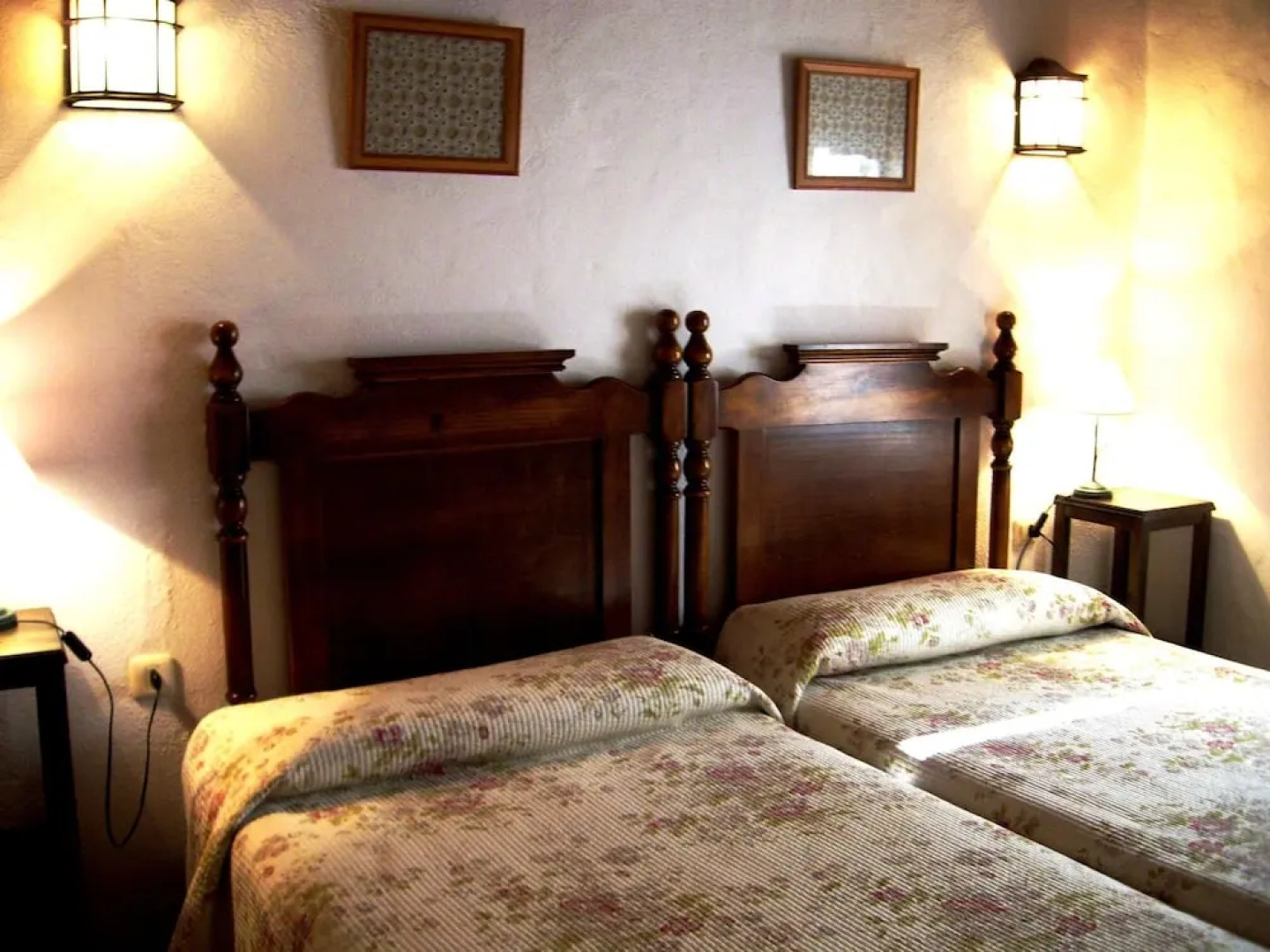 Rural Farmhouse in Valencia de Alcántara With Pool