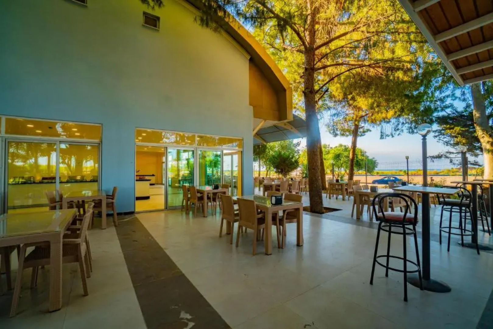 Prenses Sealine Beach Hotel