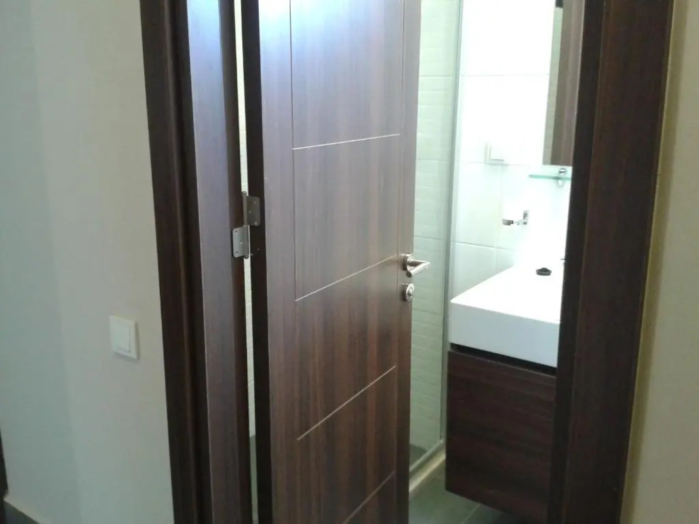 Lighthouse Nadia Aparts