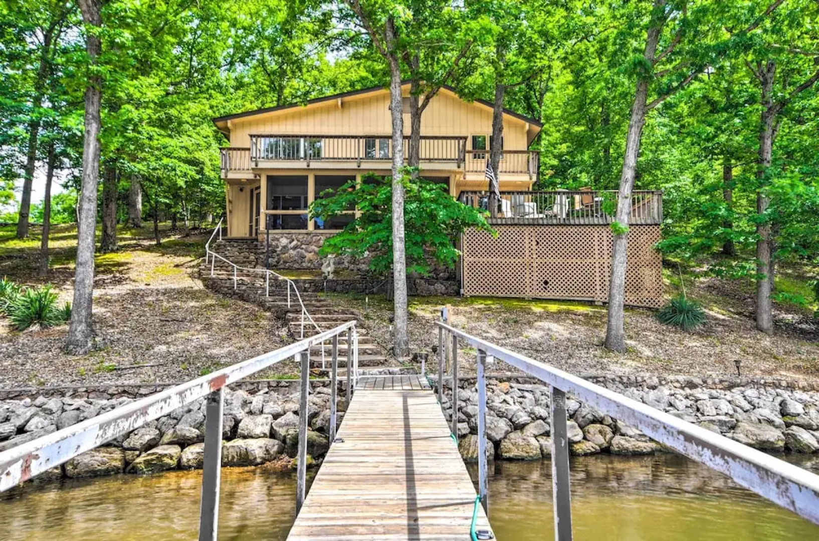 Porch, Dock & Deck: Lake of the Ozarks Oasis!