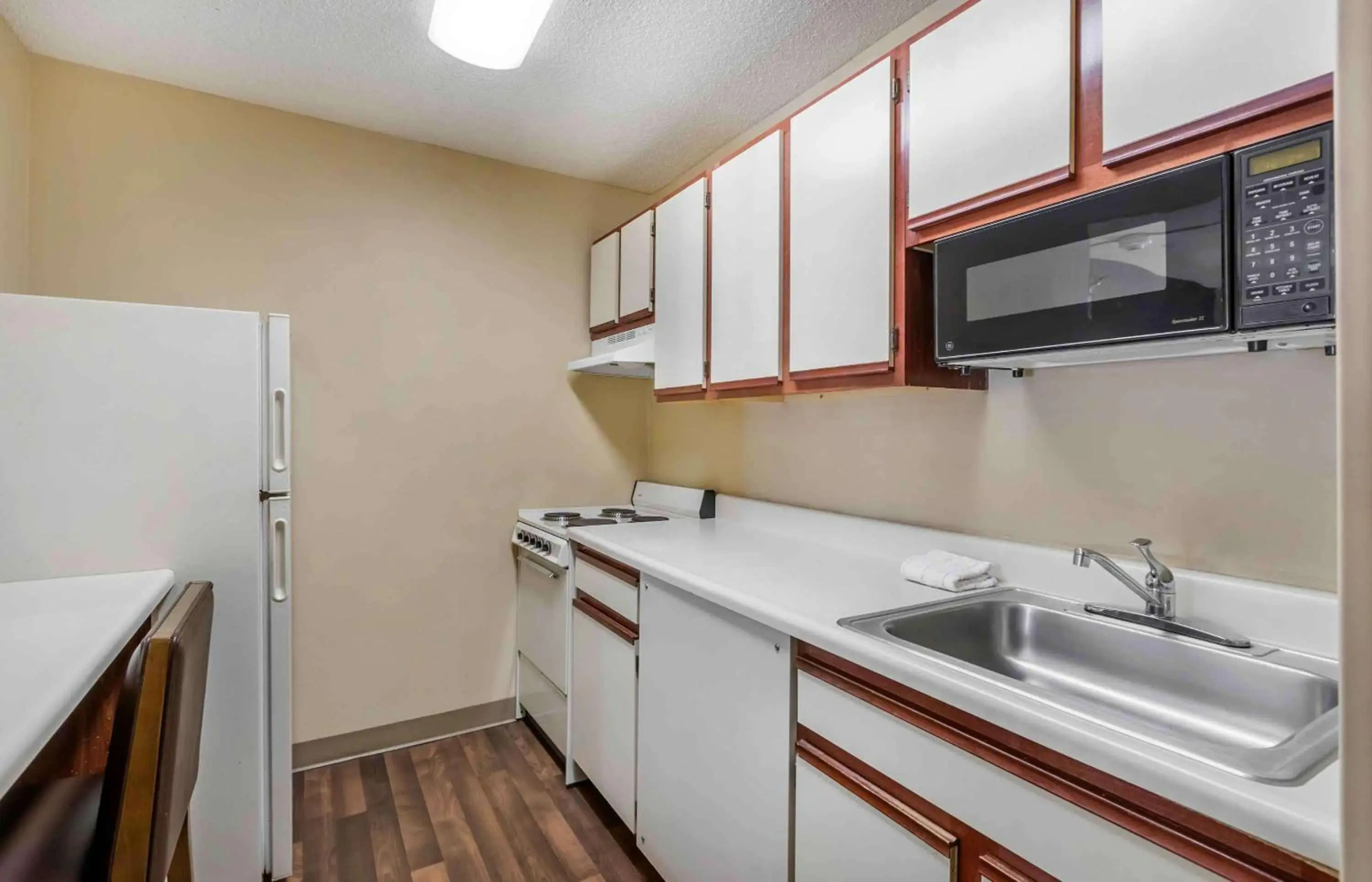 Extended Stay America Select Suites - Des Moines - West Des Moines