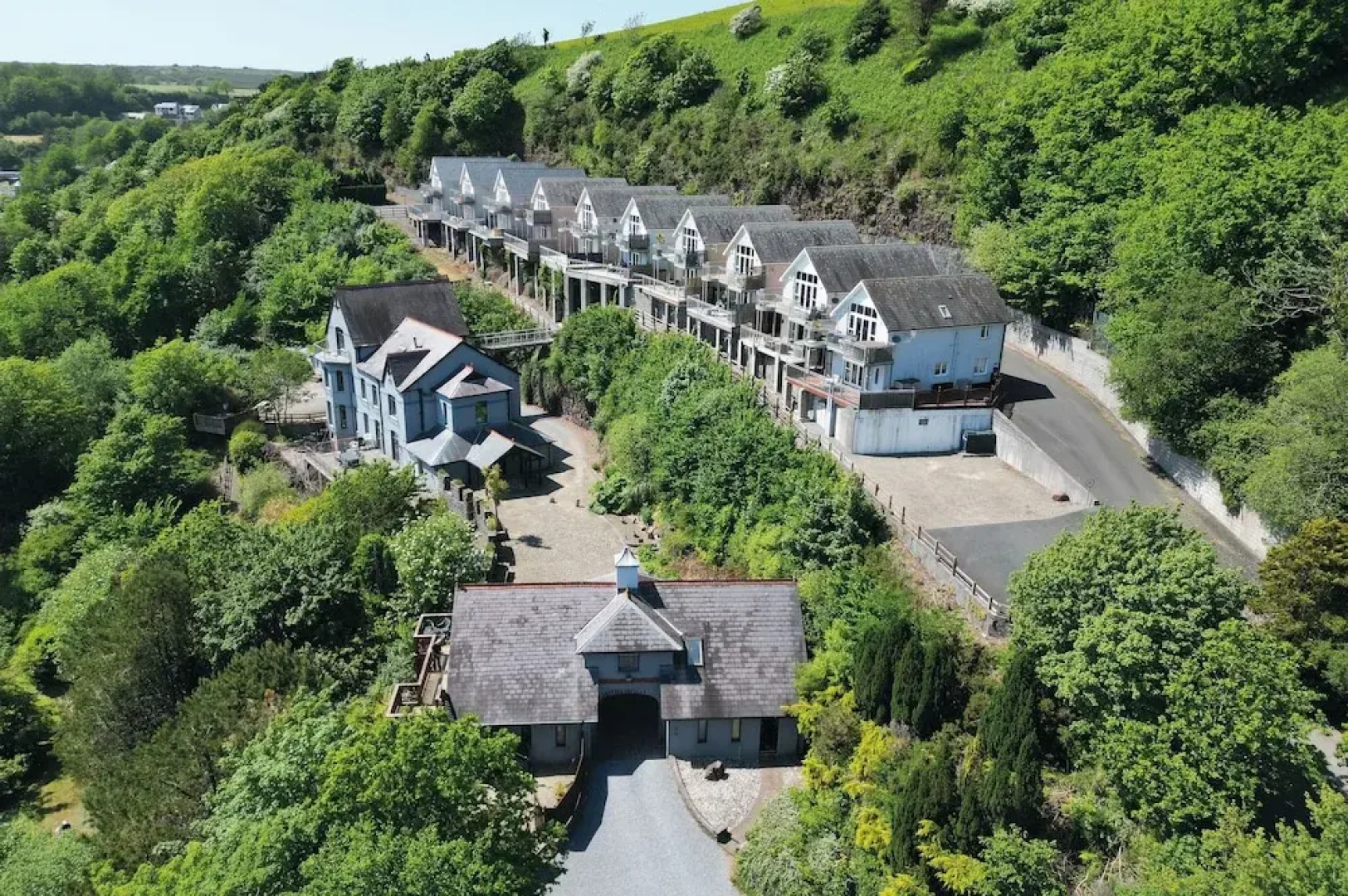 The Gatehouse - 2 Bedroom Apartment - Pendine