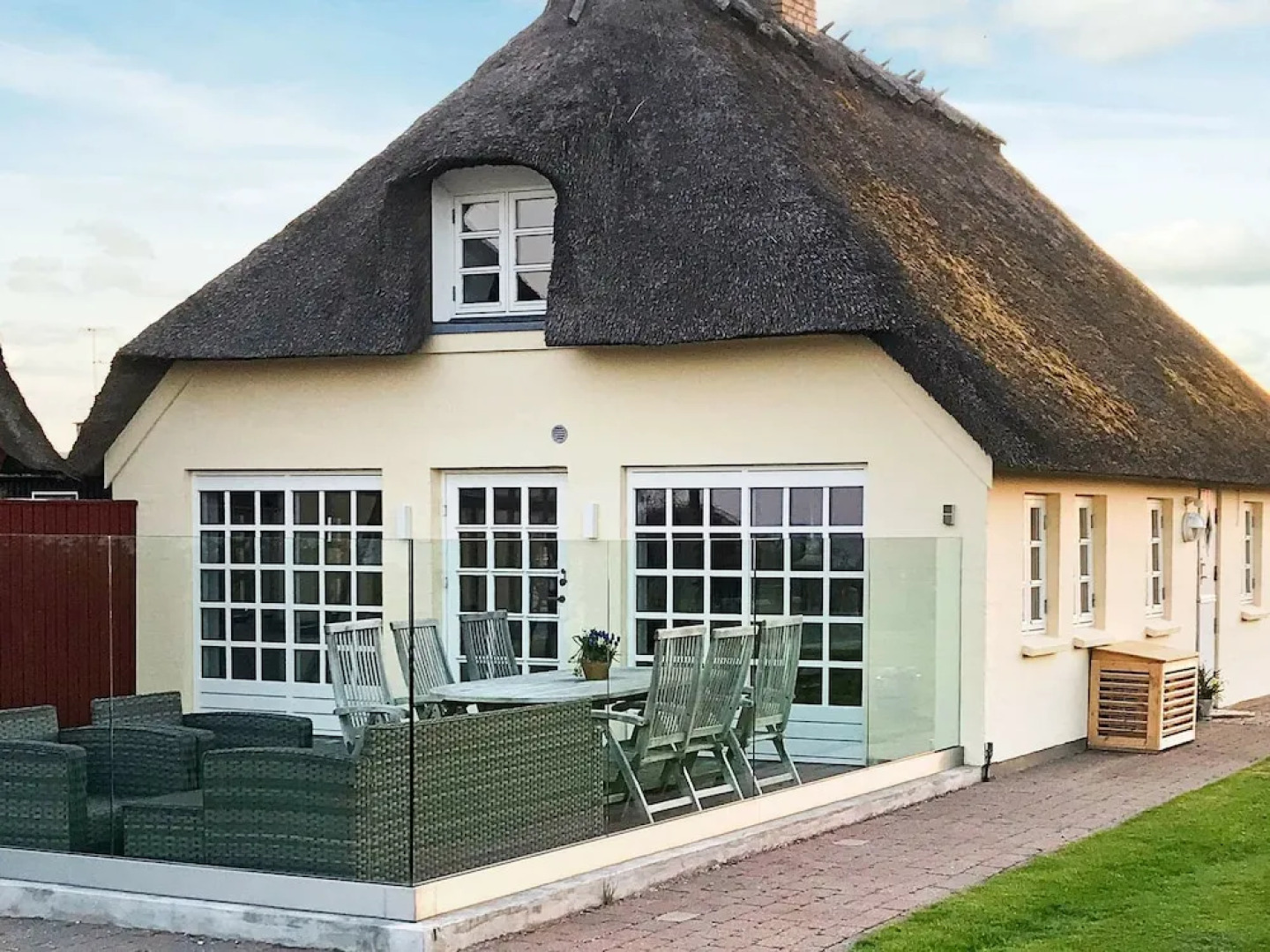 Rustic Holiday Home in Juelsminde with Terrace