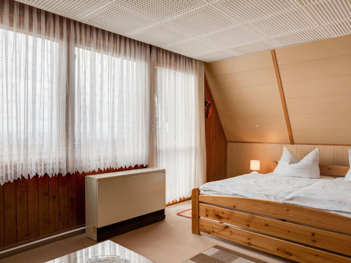 Finnhutte in Trusetal Near Waterfall