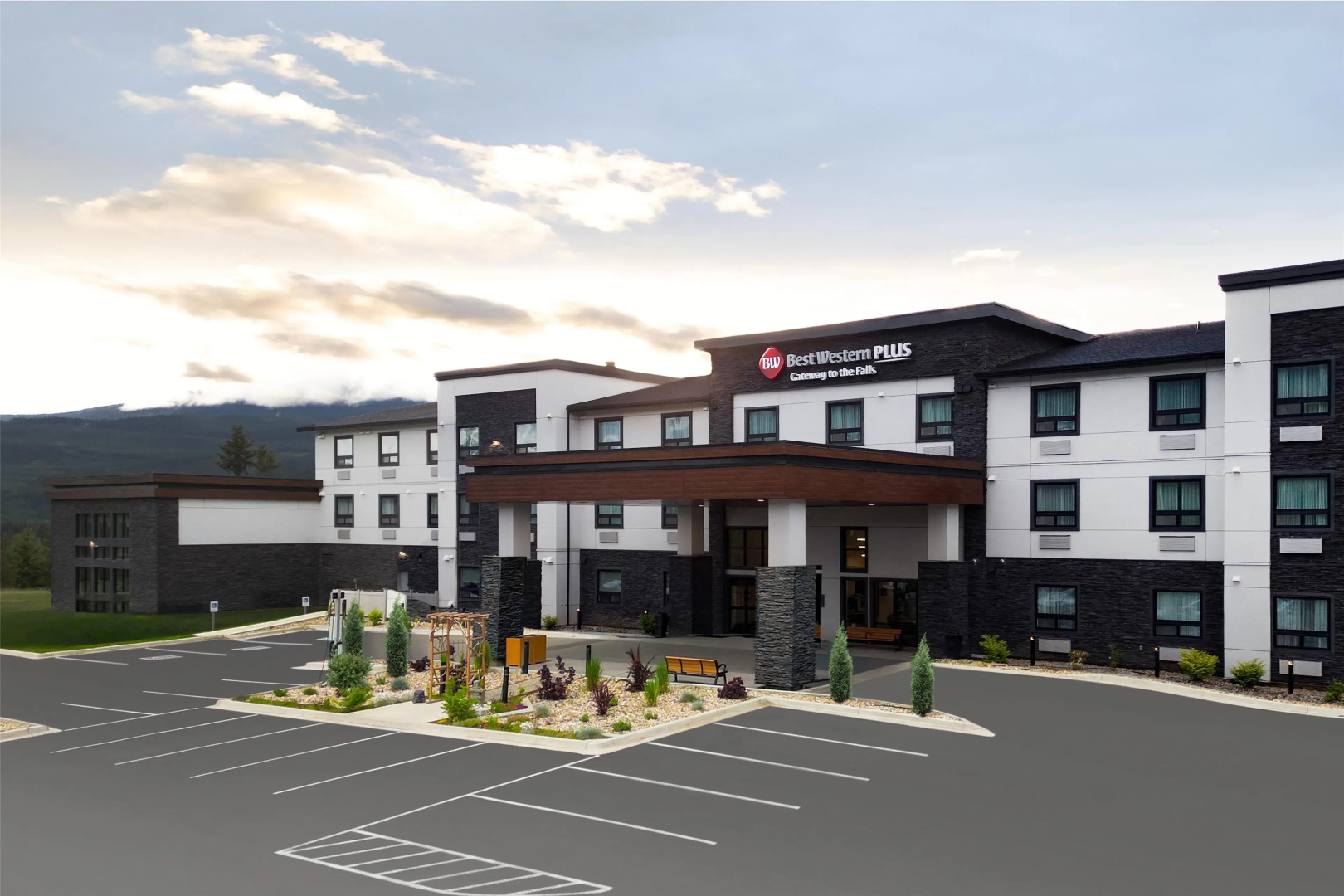 Best Western Plus Gateway to the Falls