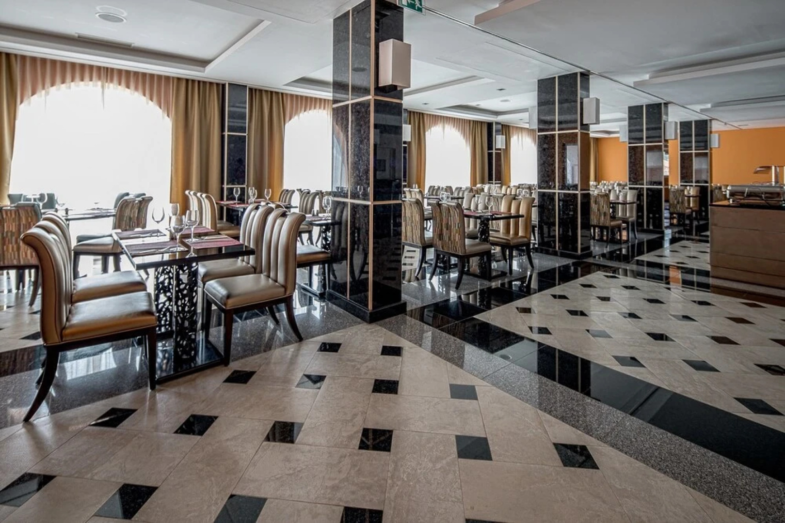 iu Hotel Luanda Cacuaco