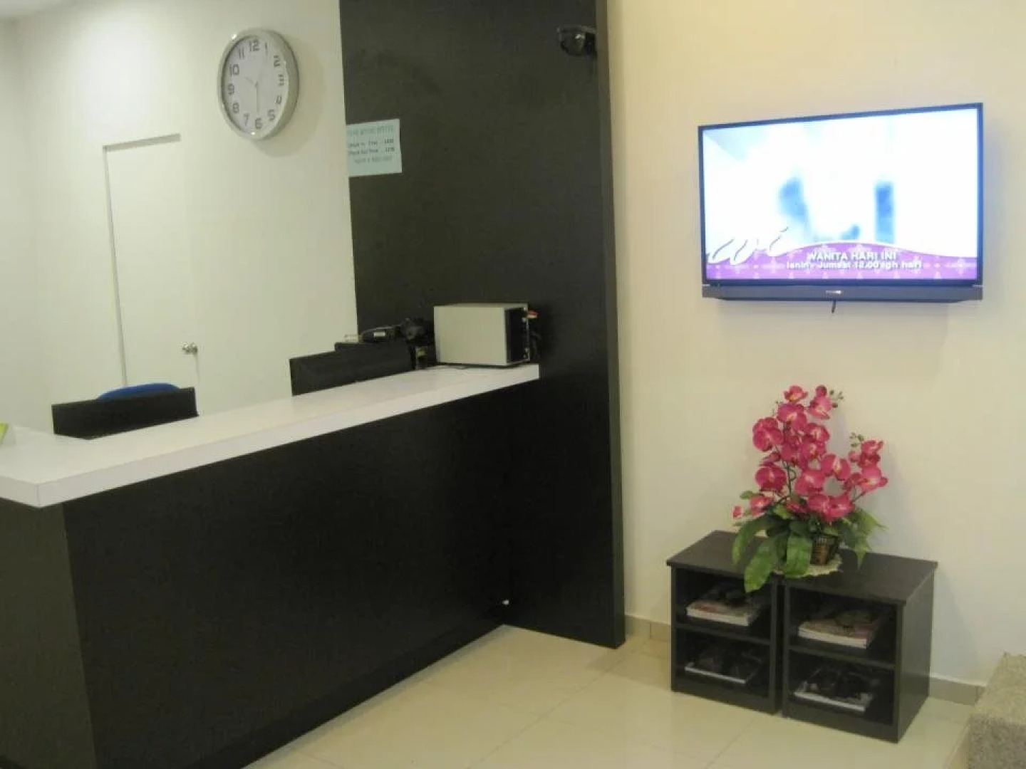 One Home Hotel