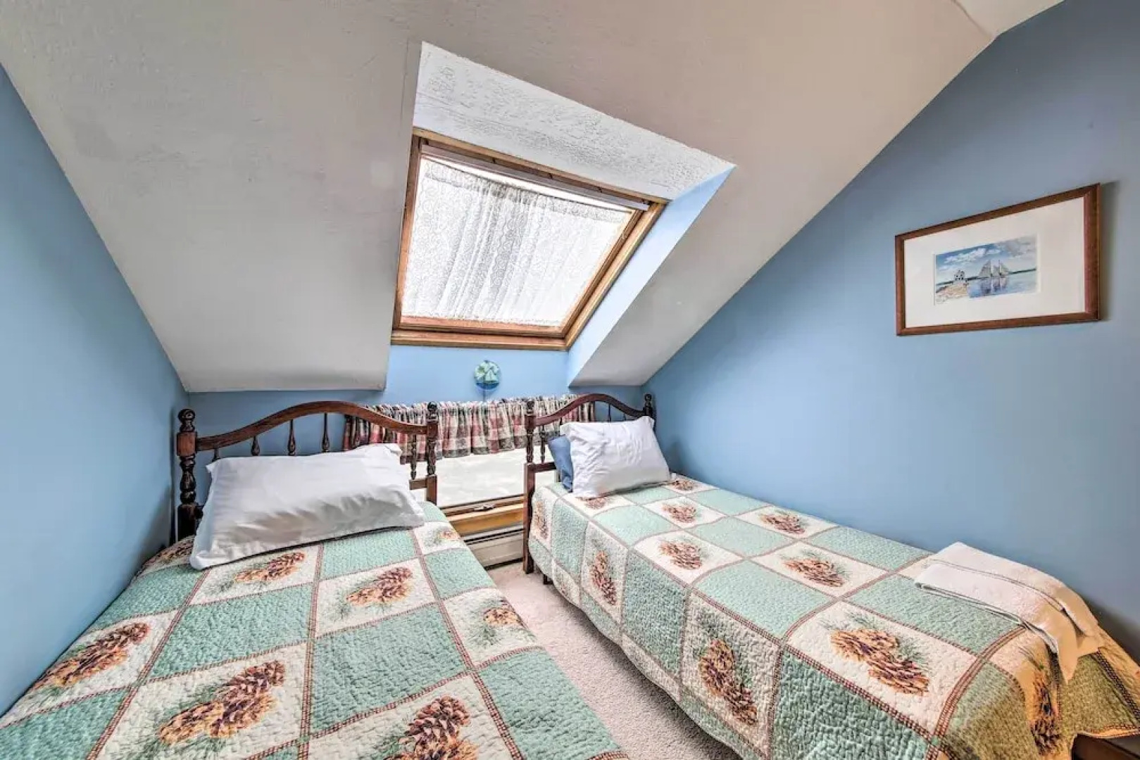 Condo w/ Rangeley Lake Views: 10 Mi to Saddleback!