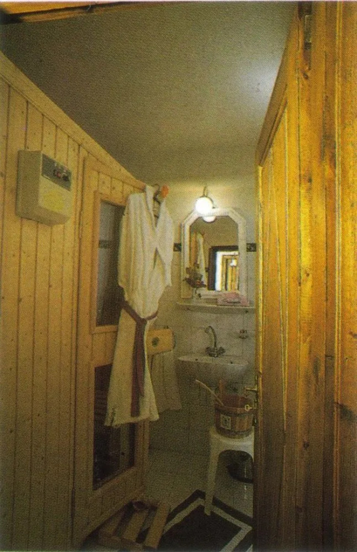 Glorious Peleys Castle Hotel