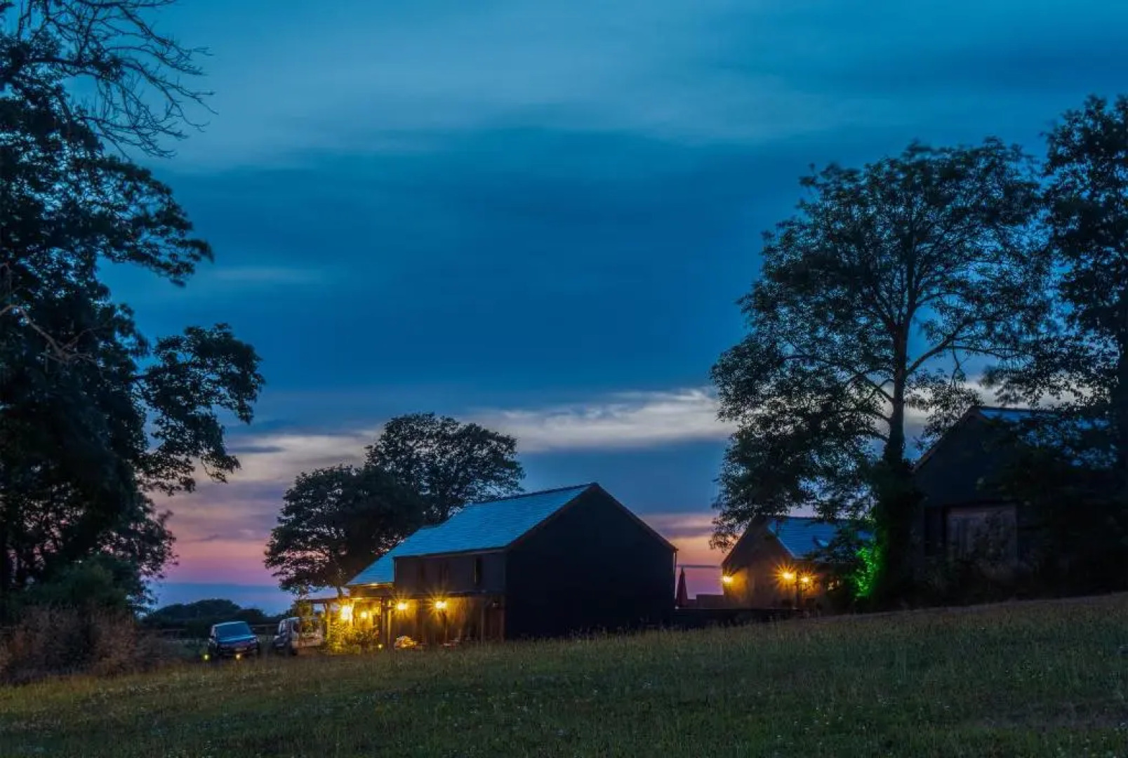 Fern Cottage - Luxurious 1 Bedroom - Blossom Farm