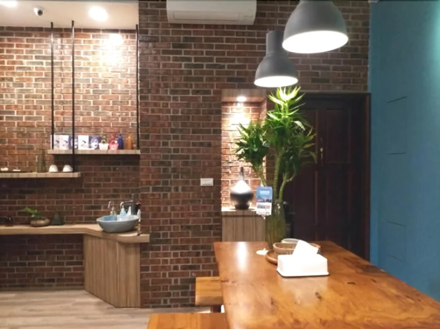 House of Individual Travel